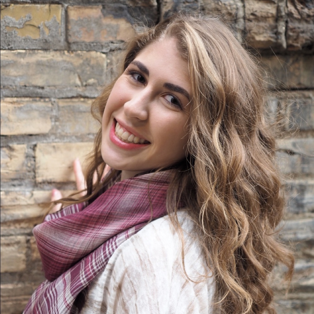 Meet your Posher, Maddie